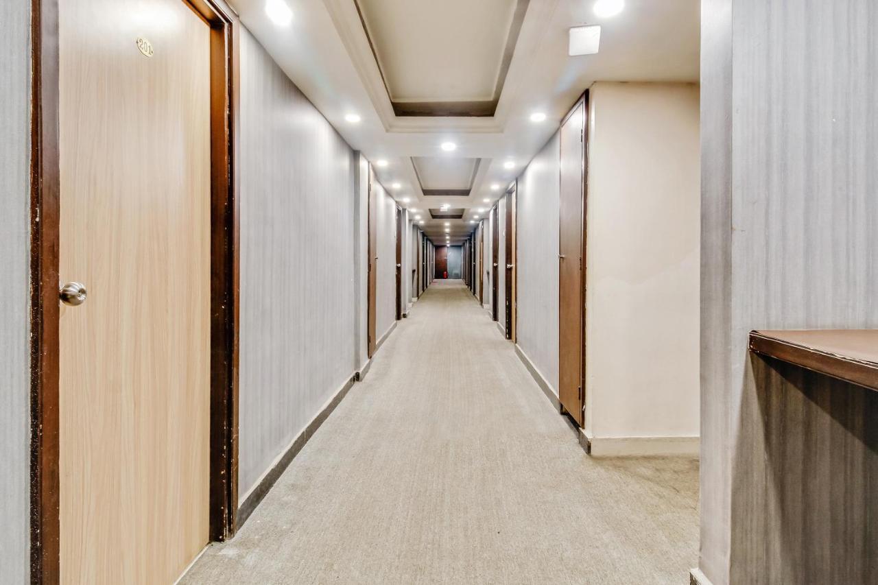 Capital O 19666 Hotel Solitaire Ναγκπούρ Εξωτερικό φωτογραφία