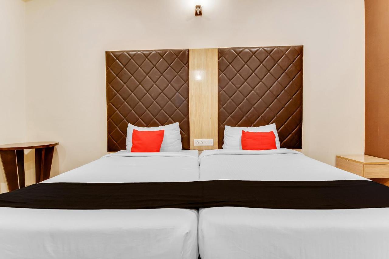 Capital O 19666 Hotel Solitaire Ναγκπούρ Εξωτερικό φωτογραφία